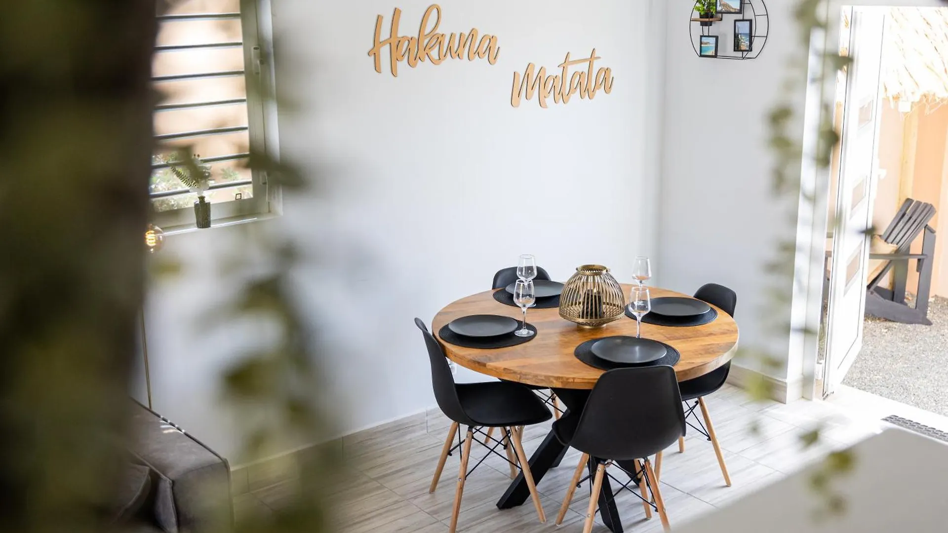 Av Curacao - Centrally Located Spacious Apartment 威廉斯塔德 度假居
