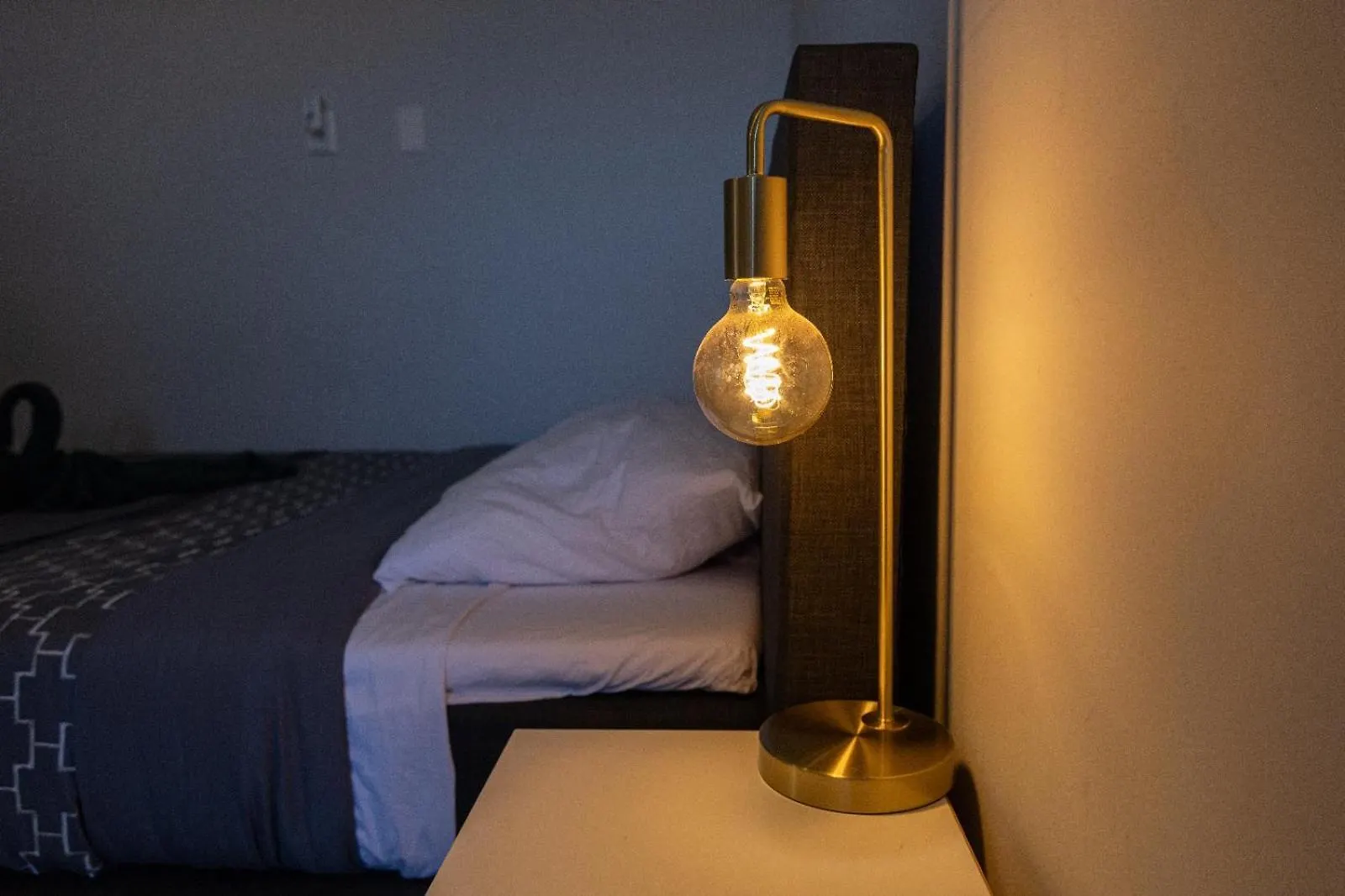 Av Curacao - Centrally Located Spacious Apartment 威廉斯塔德