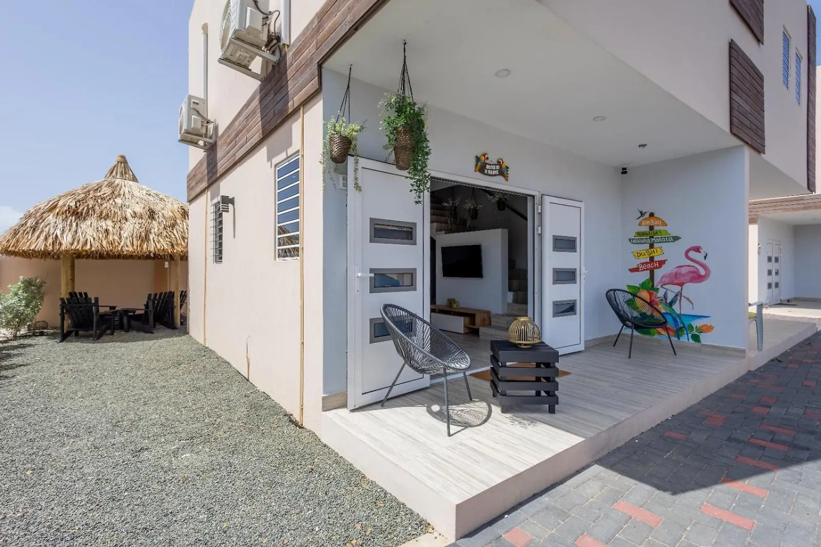 Av Curacao - Centrally Located Spacious Apartment 威廉斯塔德 0*,